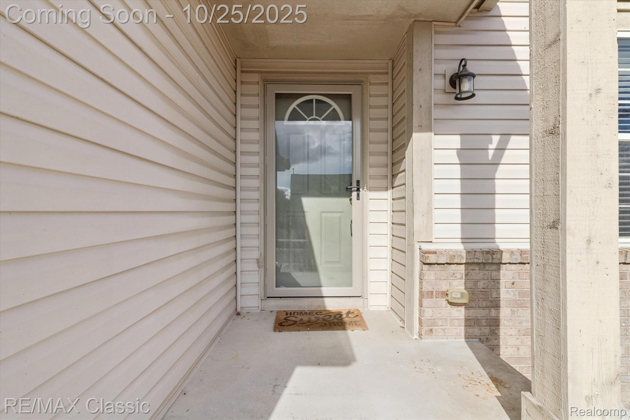 868 Deer Run Lake Road