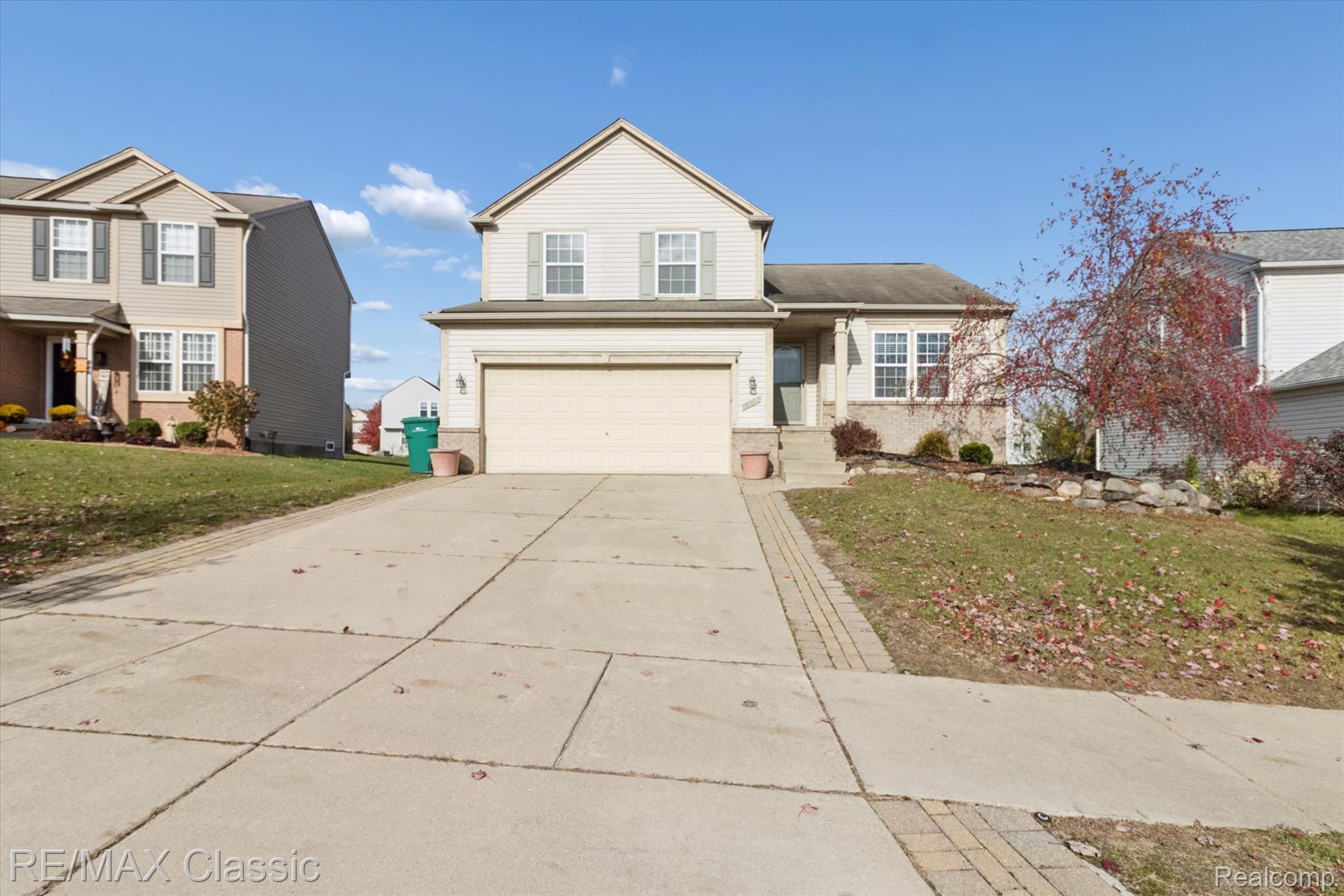 868 Deer Run Lake Road