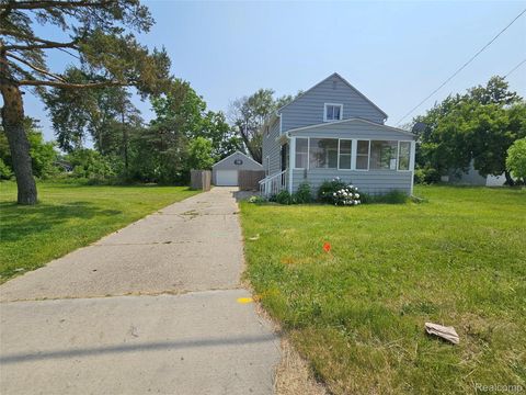 1073 W Bristol Road Flint City MI 48507