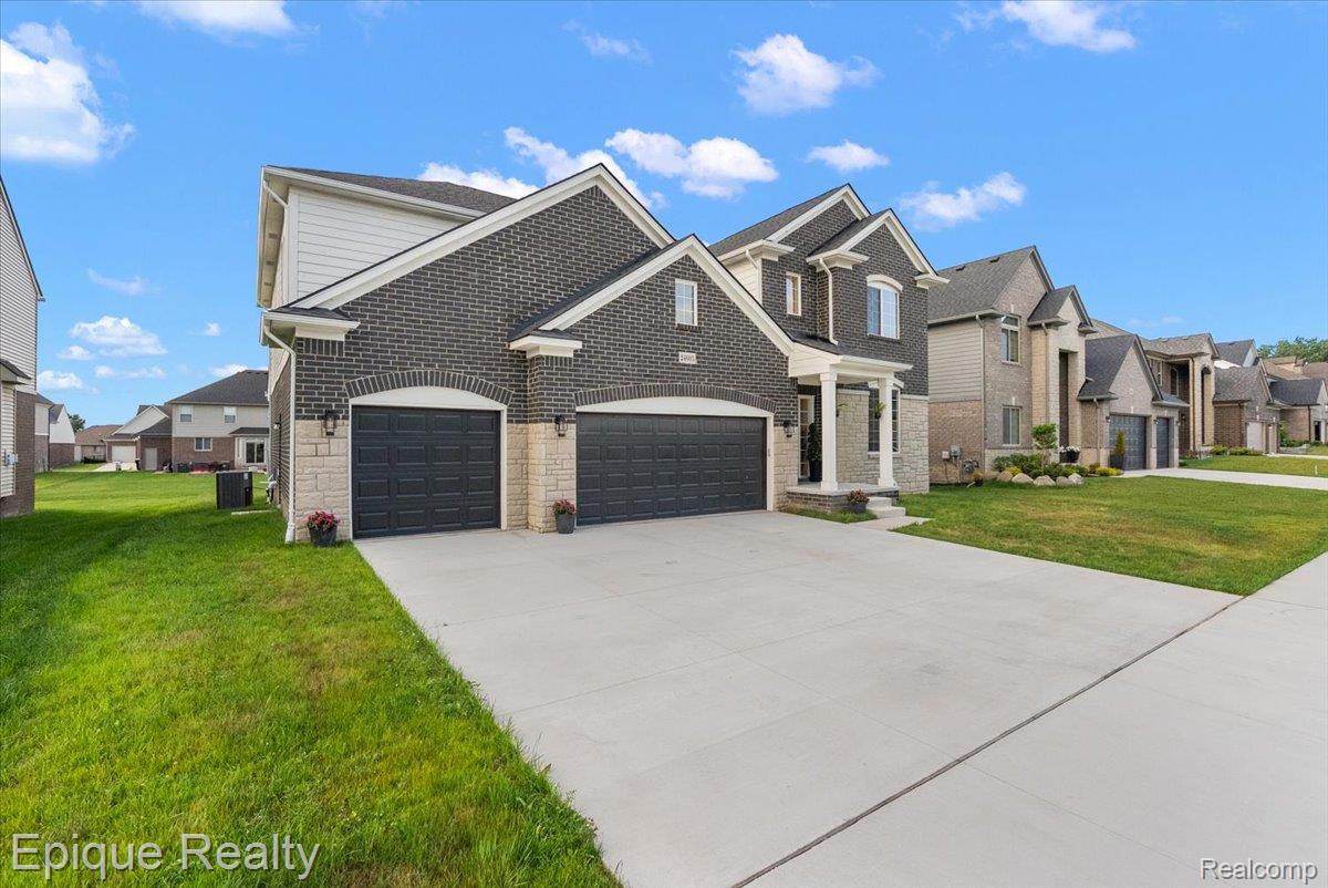 24603 CALLAWAY Drive