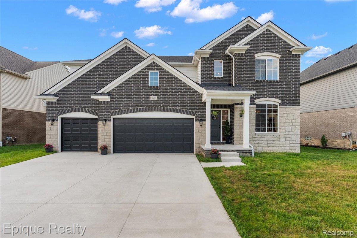 24603 CALLAWAY Drive