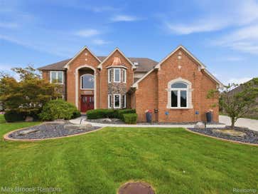15291 Dorothy Drive Macomb Township MI 48042