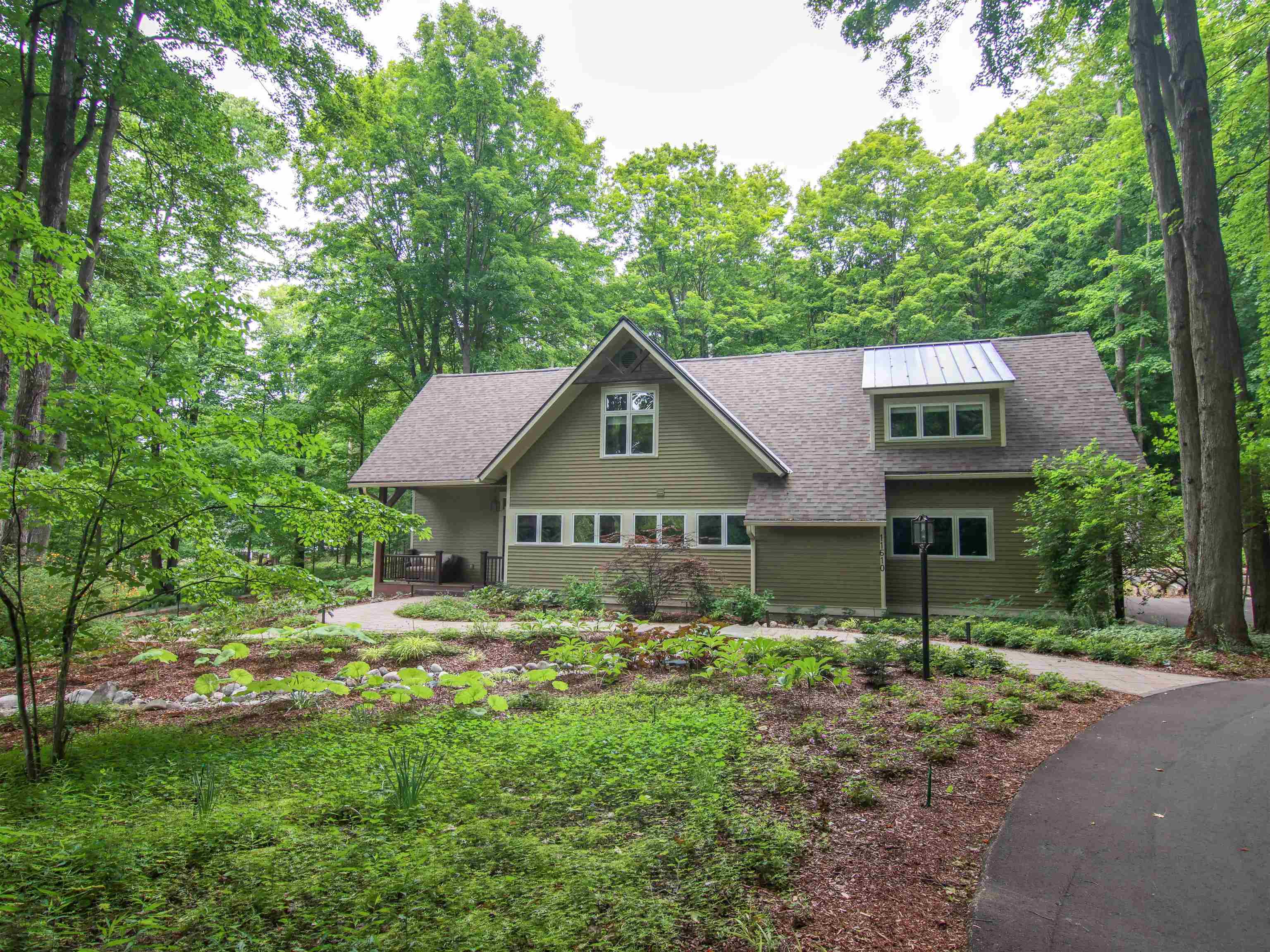 11610 Mountain Woods Drive