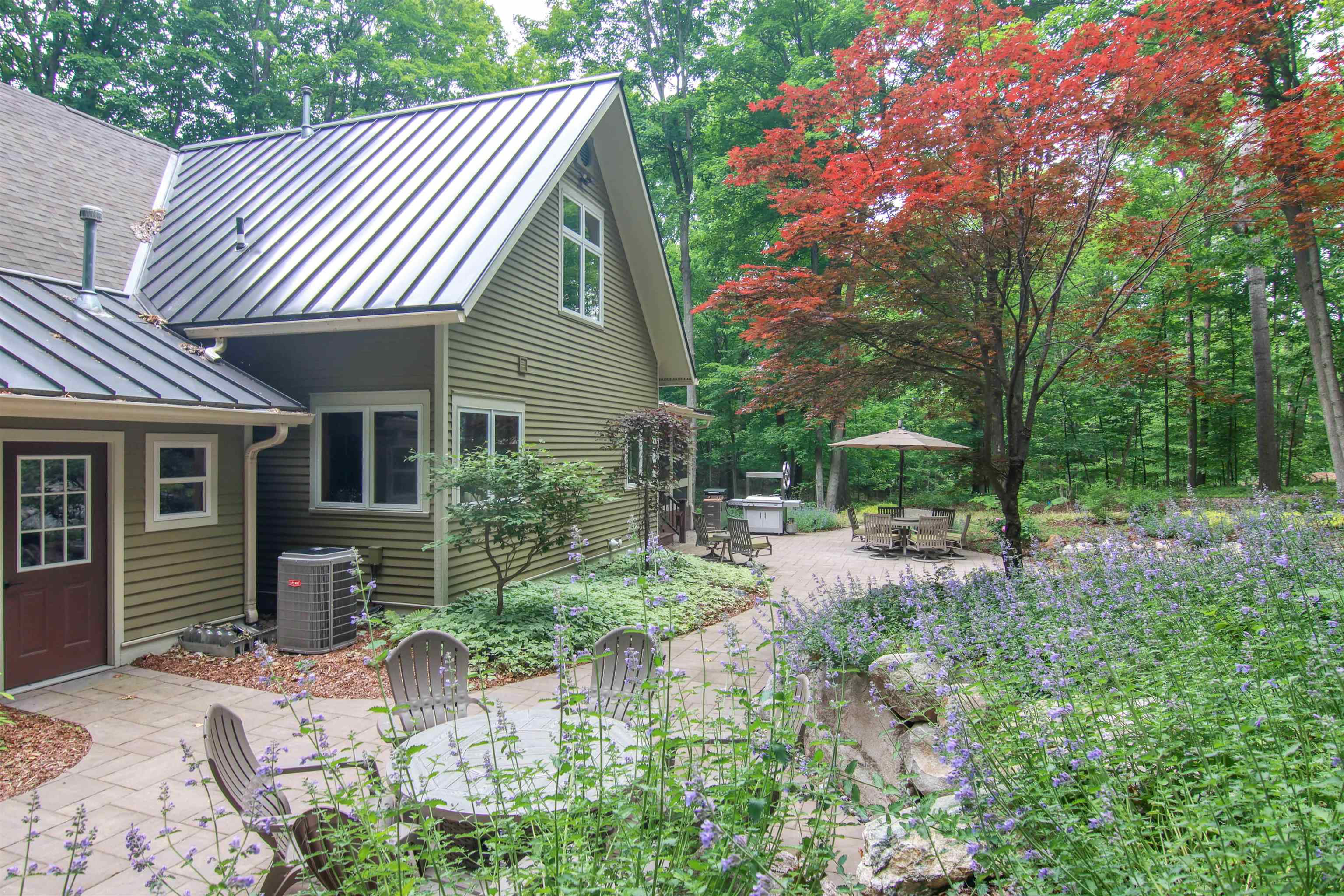 11610 Mountain Woods Drive