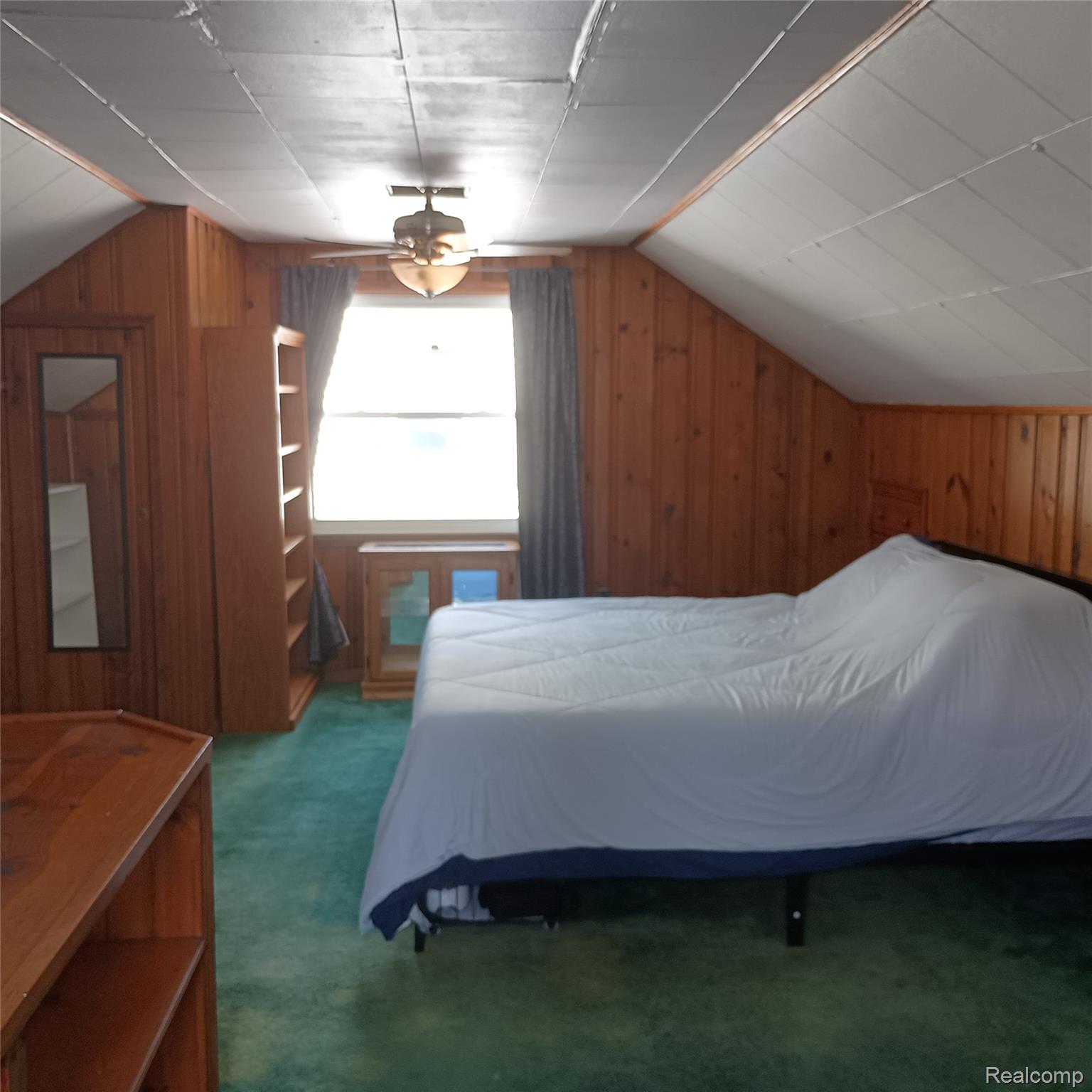 Roseville City, Michigan 48066, United States, 3 Bedrooms Bedrooms, ,2 BathroomsBathrooms,Residential,Pending,151424