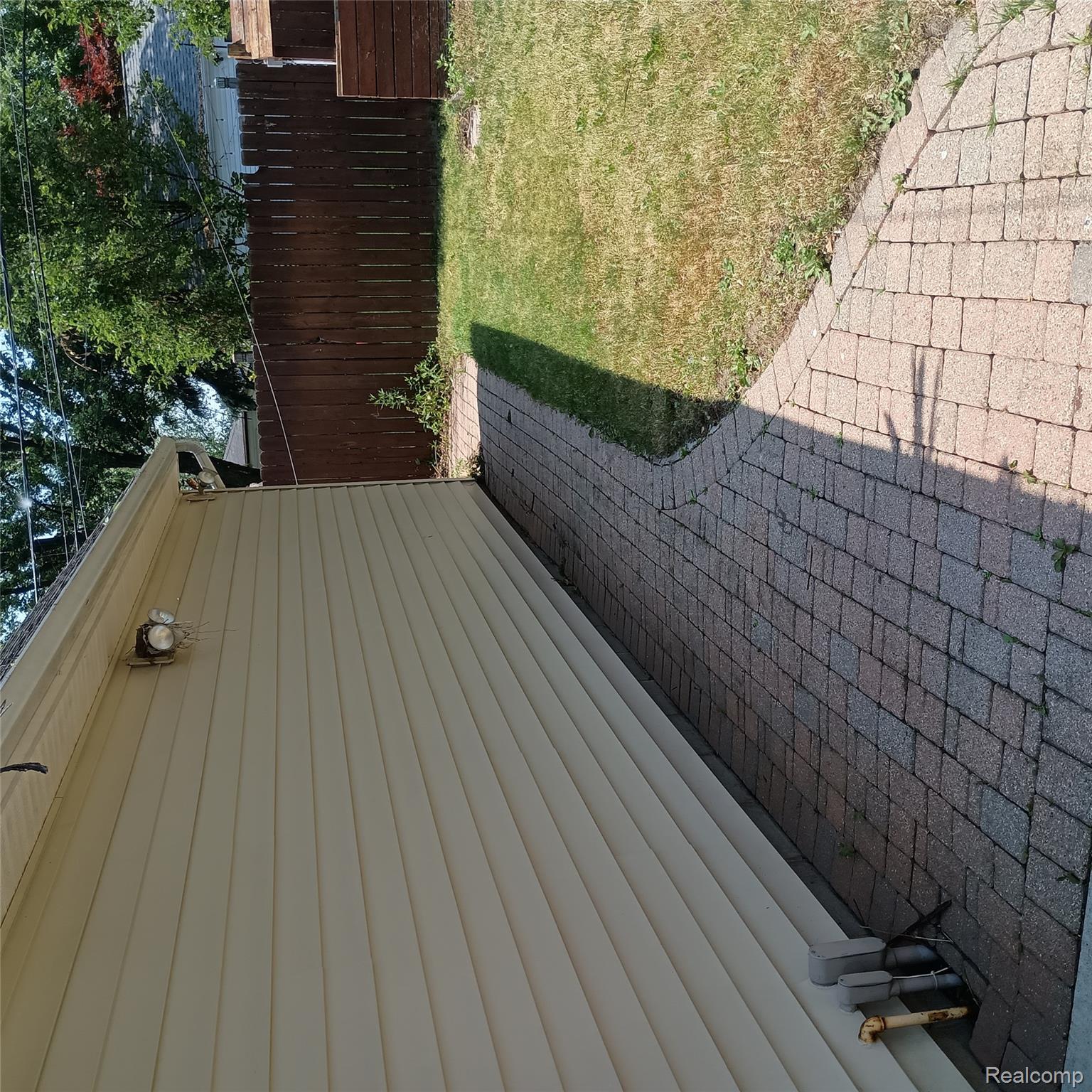 Roseville City, Michigan 48066, United States, 3 Bedrooms Bedrooms, ,2 BathroomsBathrooms,Residential,Pending,151424