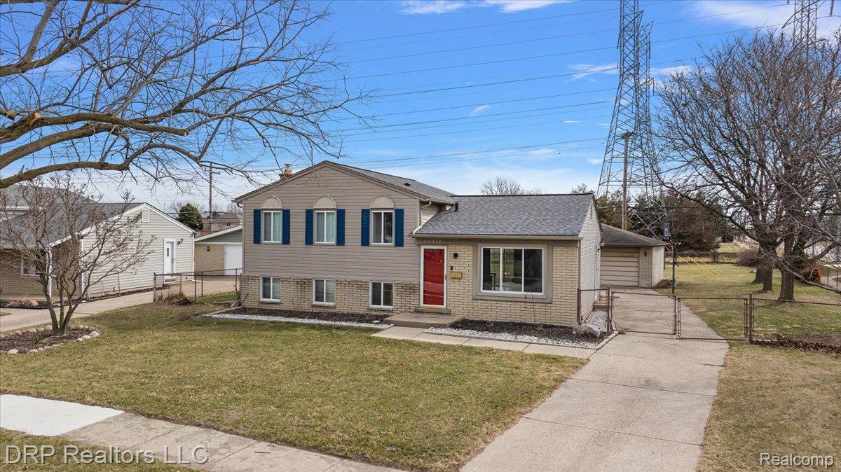 44012 Carrnation Drive