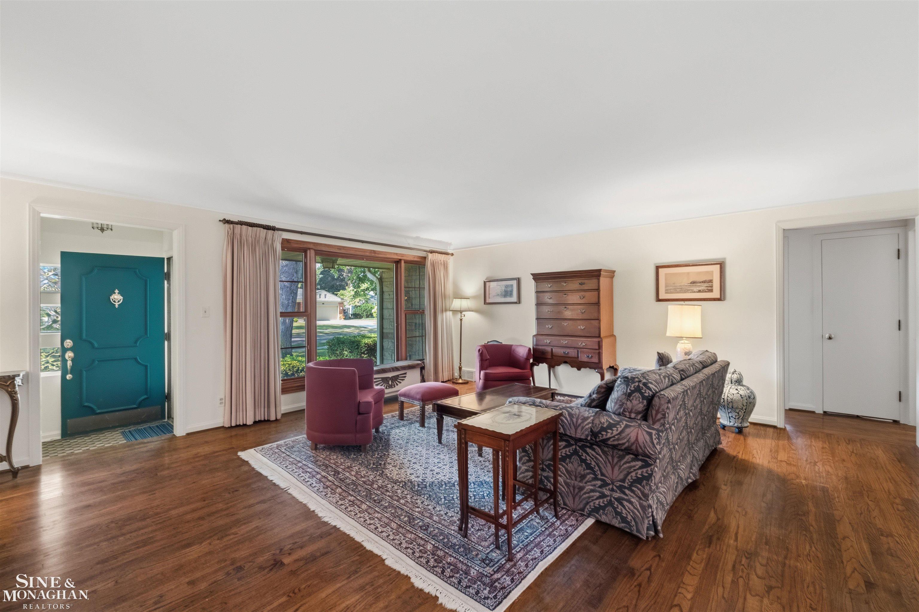520 Hampton Road