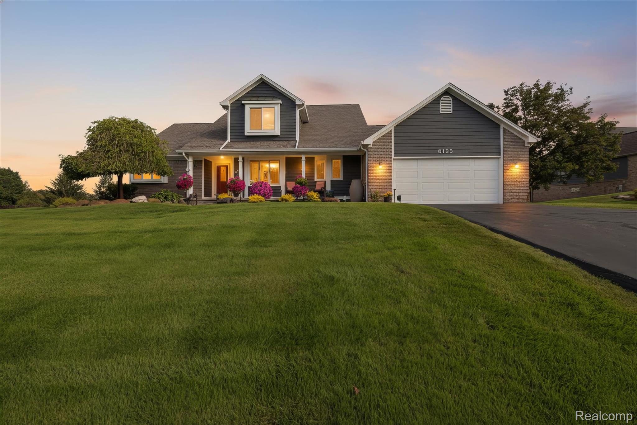 6153 Rosewood Parkway
