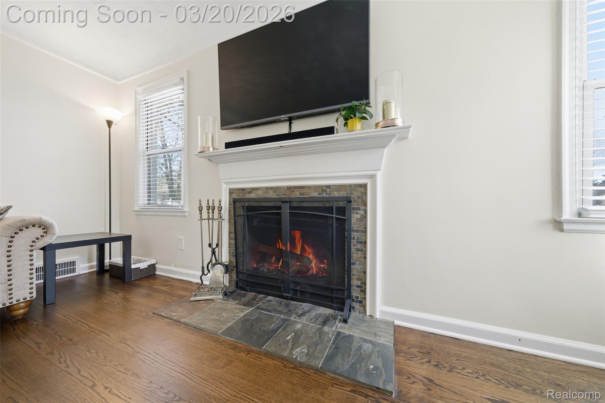 405 N Altadena Avenue