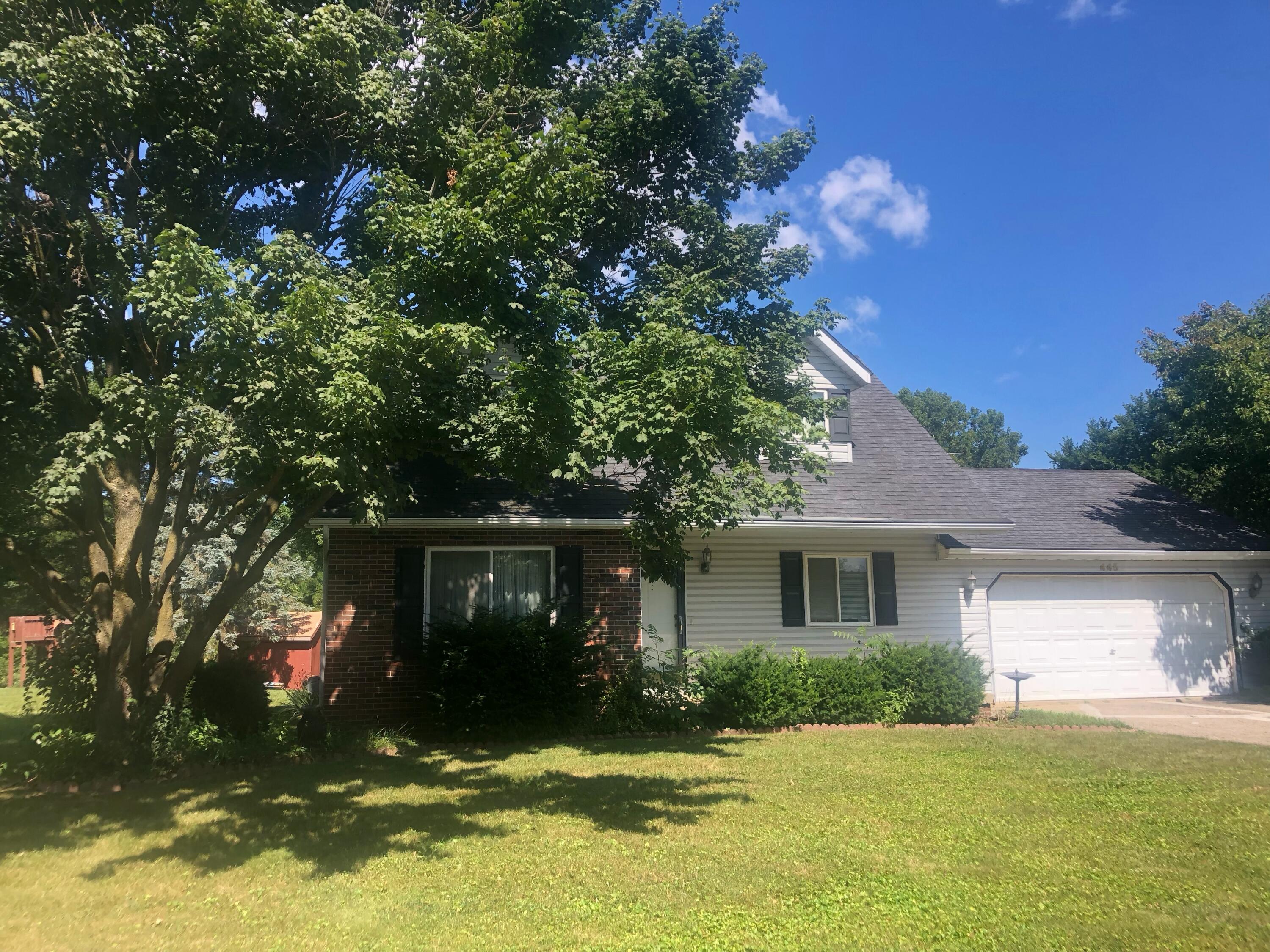 445 Mansfield Drive