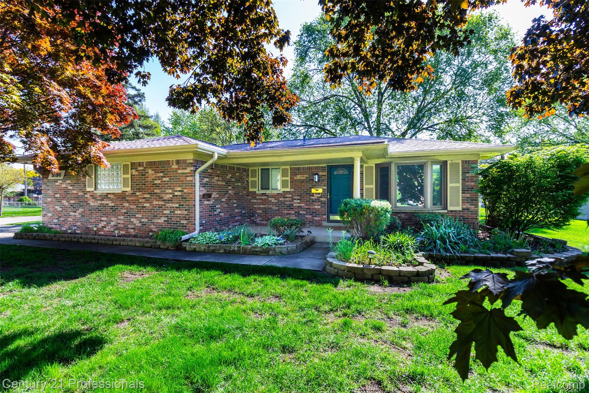 5190 Babbit Drive
