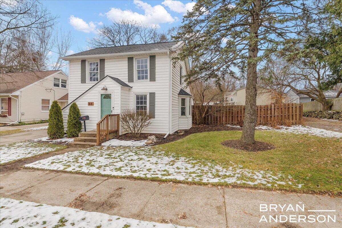 66 S Fremont Street NE