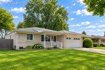 41654 Harvard Drive Sterling Heights City MI 48313
