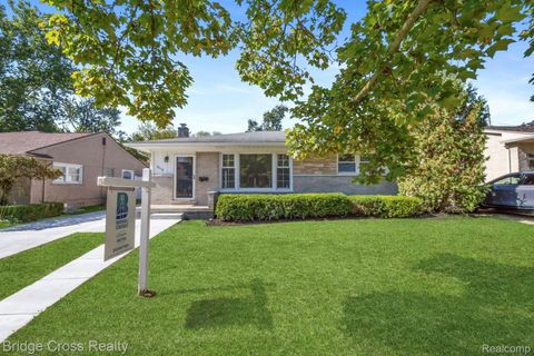 2015 Alicia Lane Royal Oak City MI 48073