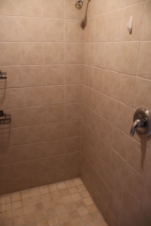 A home in WaterfordCharterTownship_Oakland