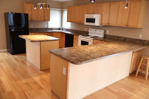 A home in WaterfordCharterTownship_Oakland