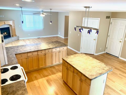 A home in WaterfordCharterTownship_Oakland