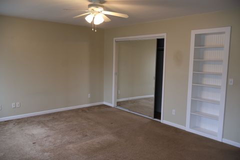 A home in WaterfordCharterTownship_Oakland