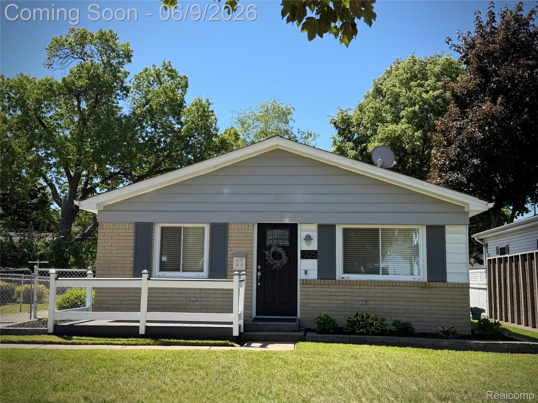 1705 Leroy Street