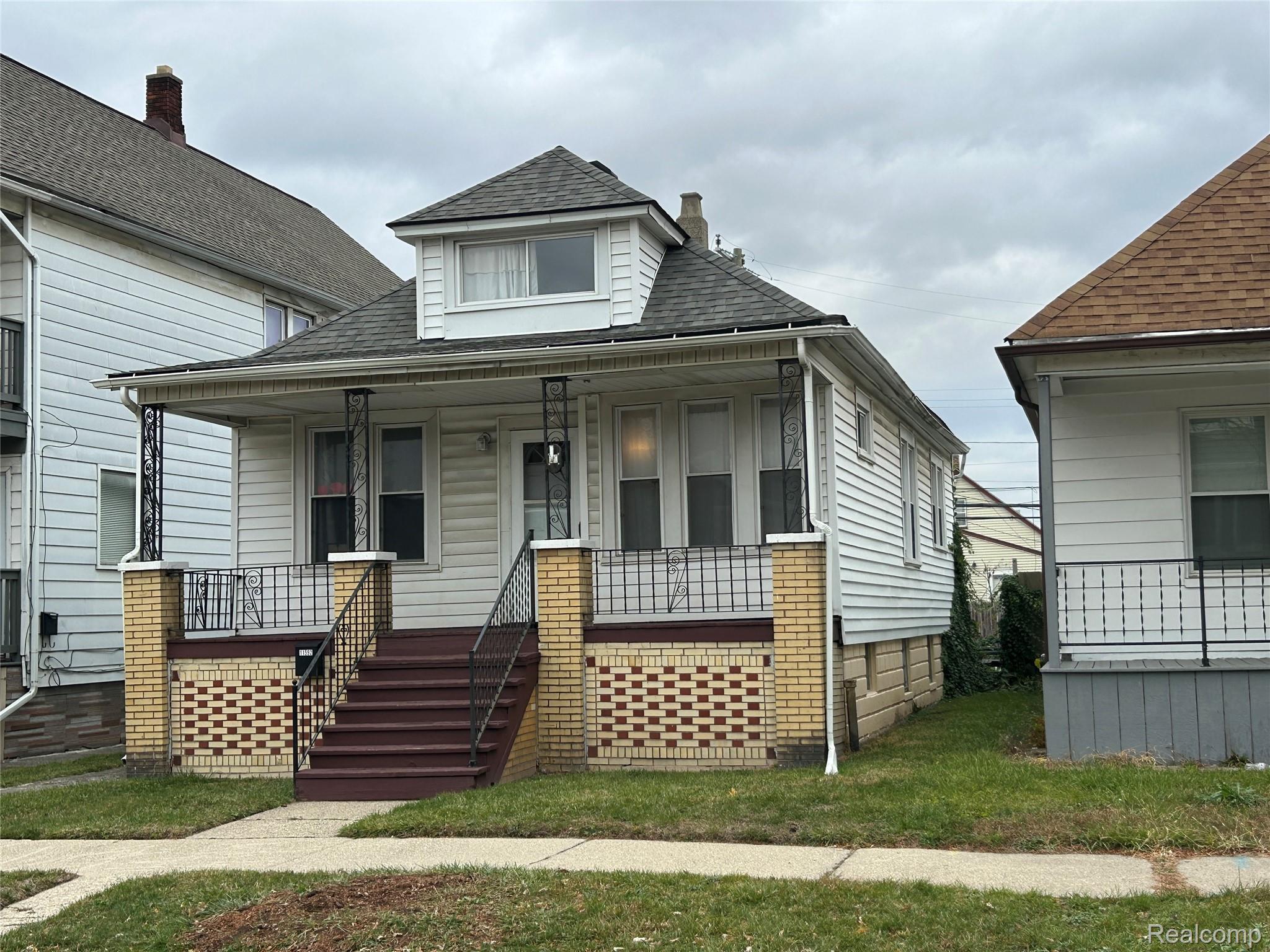 11592 Saint Aubin Street