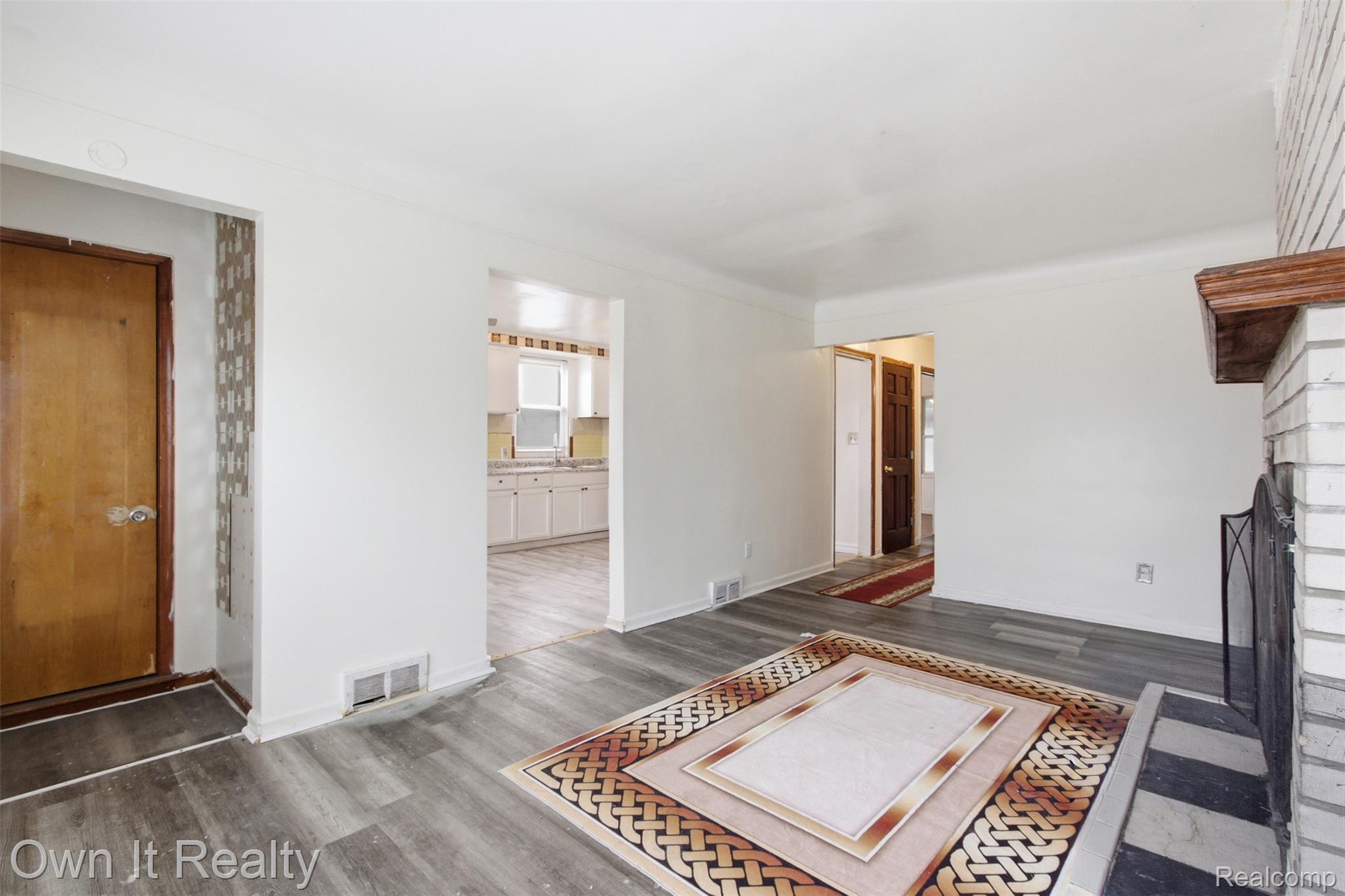 8827 Littlefield Street