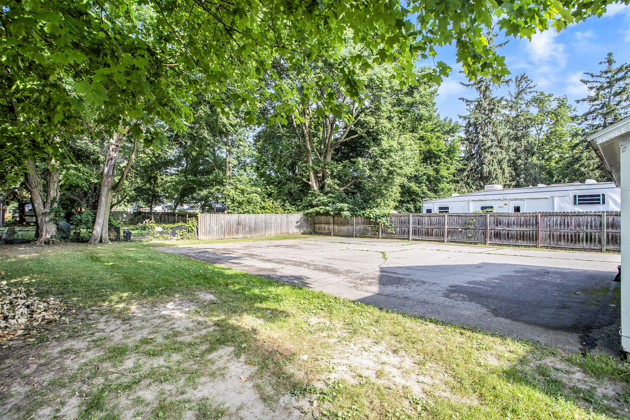 Galesburg City, Michigan 49053, United States, 5 Bedrooms Bedrooms, ,Residential,Active,171046