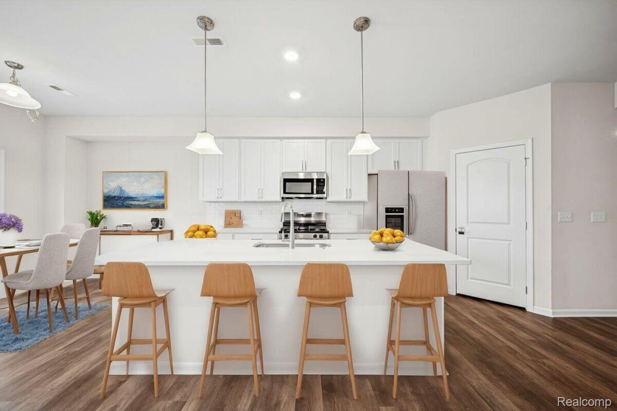 1905 Salt Springs Drive