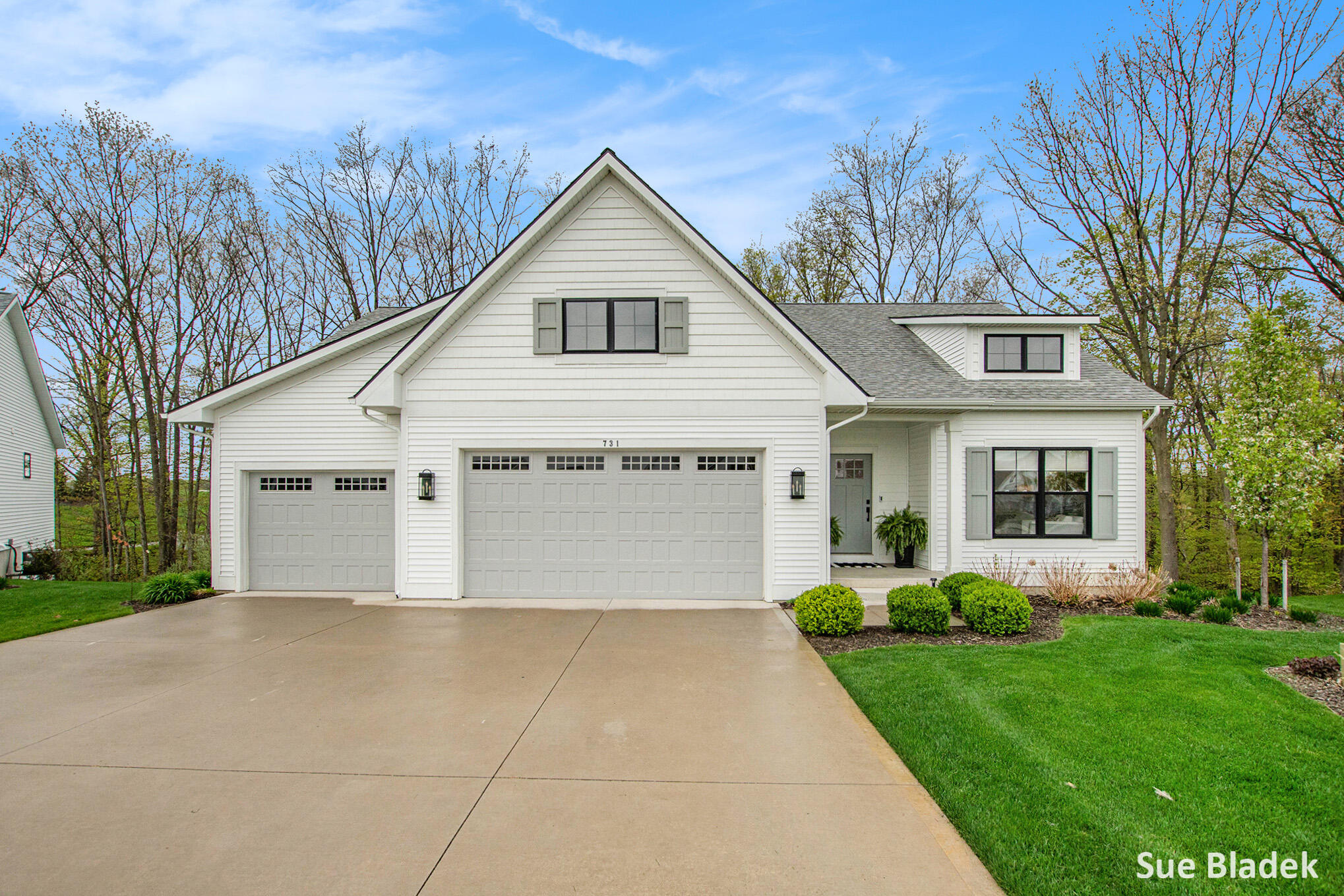 731 Stonebriar Circle 15