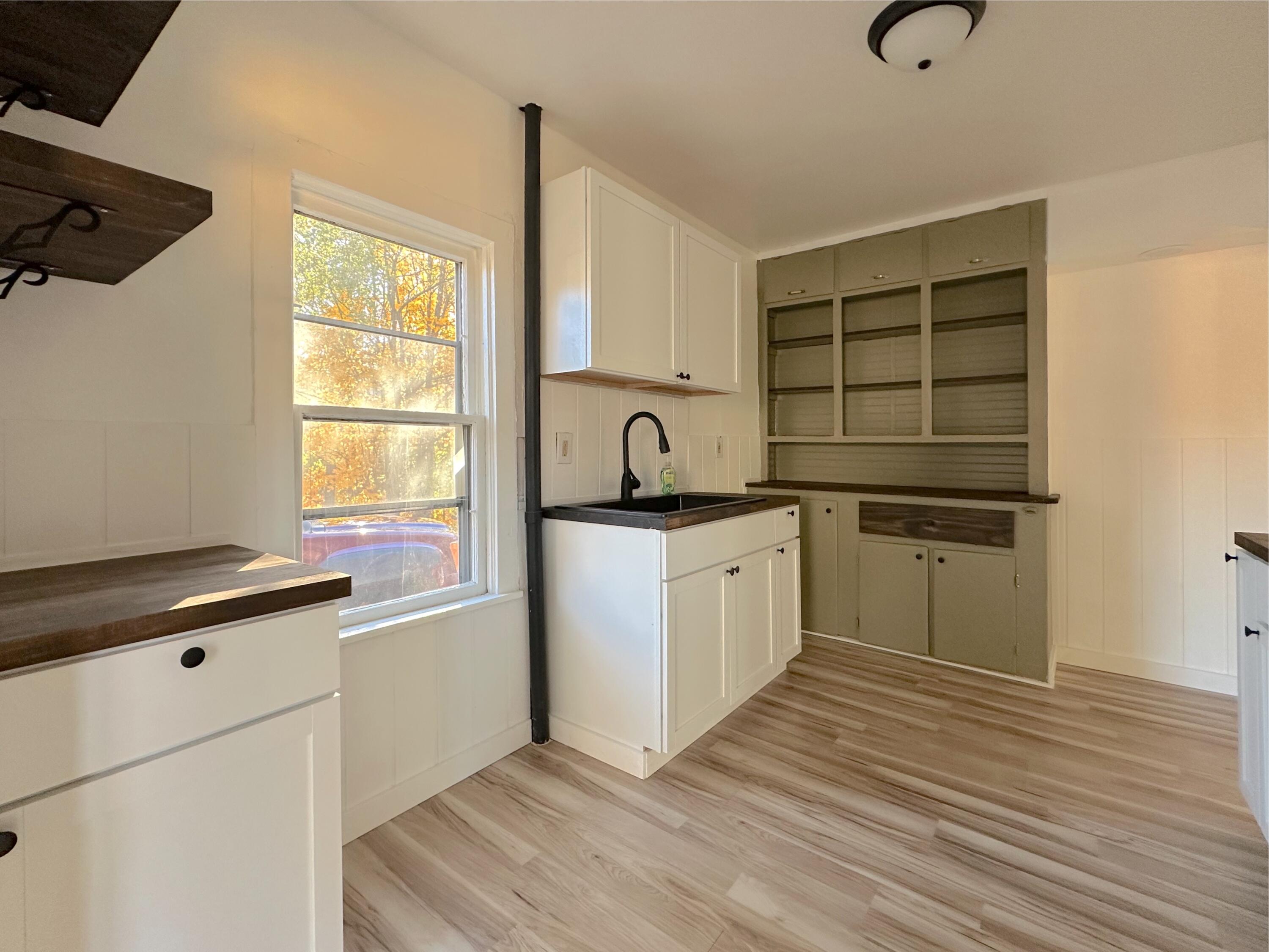 653 Orchard Avenue 5