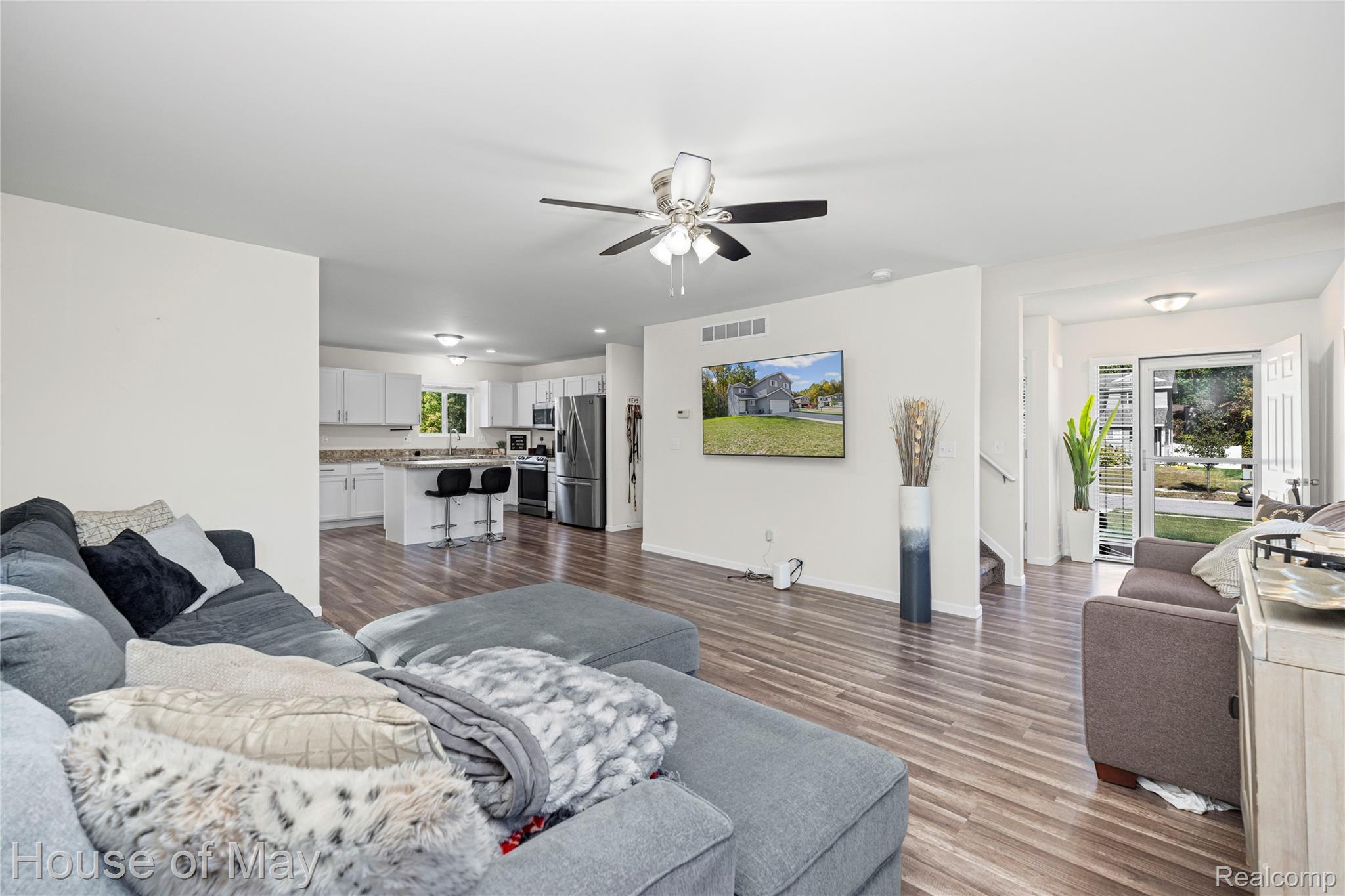 329 Fountain Park Drive