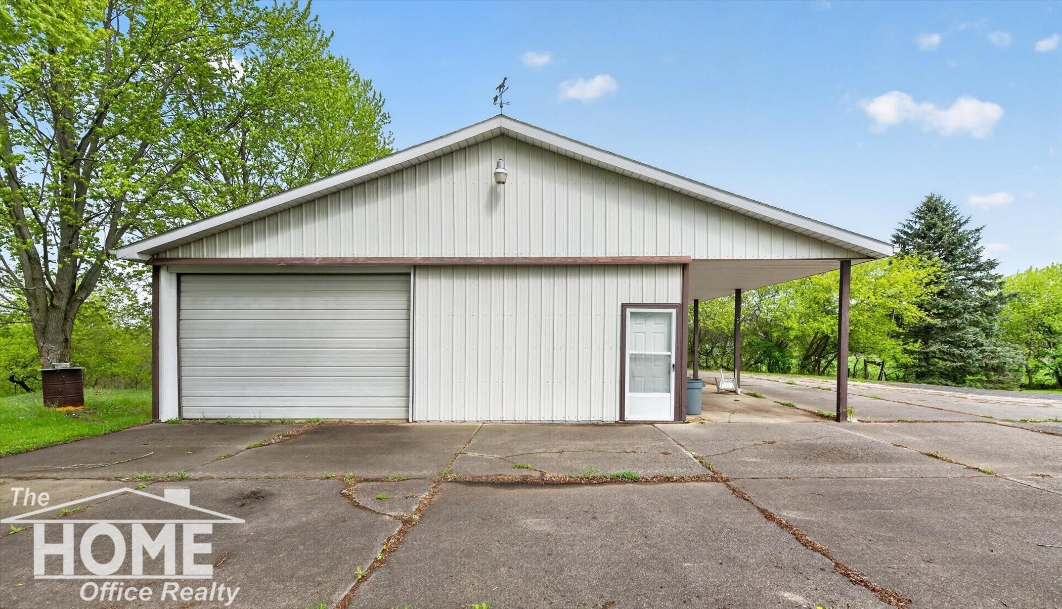 6444 Grand River Road