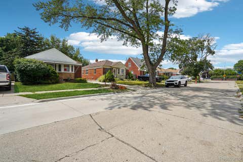 Tiny photo for 15237 Warwick Avenue, Allen Park City, MI 48101 (MLS # 20261066820)