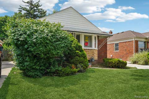 Tiny photo for 15237 Warwick Avenue, Allen Park City, MI 48101 (MLS # 20261066820)