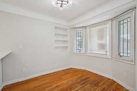 Tiny photo for 15237 Warwick Avenue, Allen Park City, MI 48101 (MLS # 20261066820)