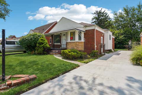 Tiny photo for 15237 Warwick Avenue, Allen Park City, MI 48101 (MLS # 20261066820)