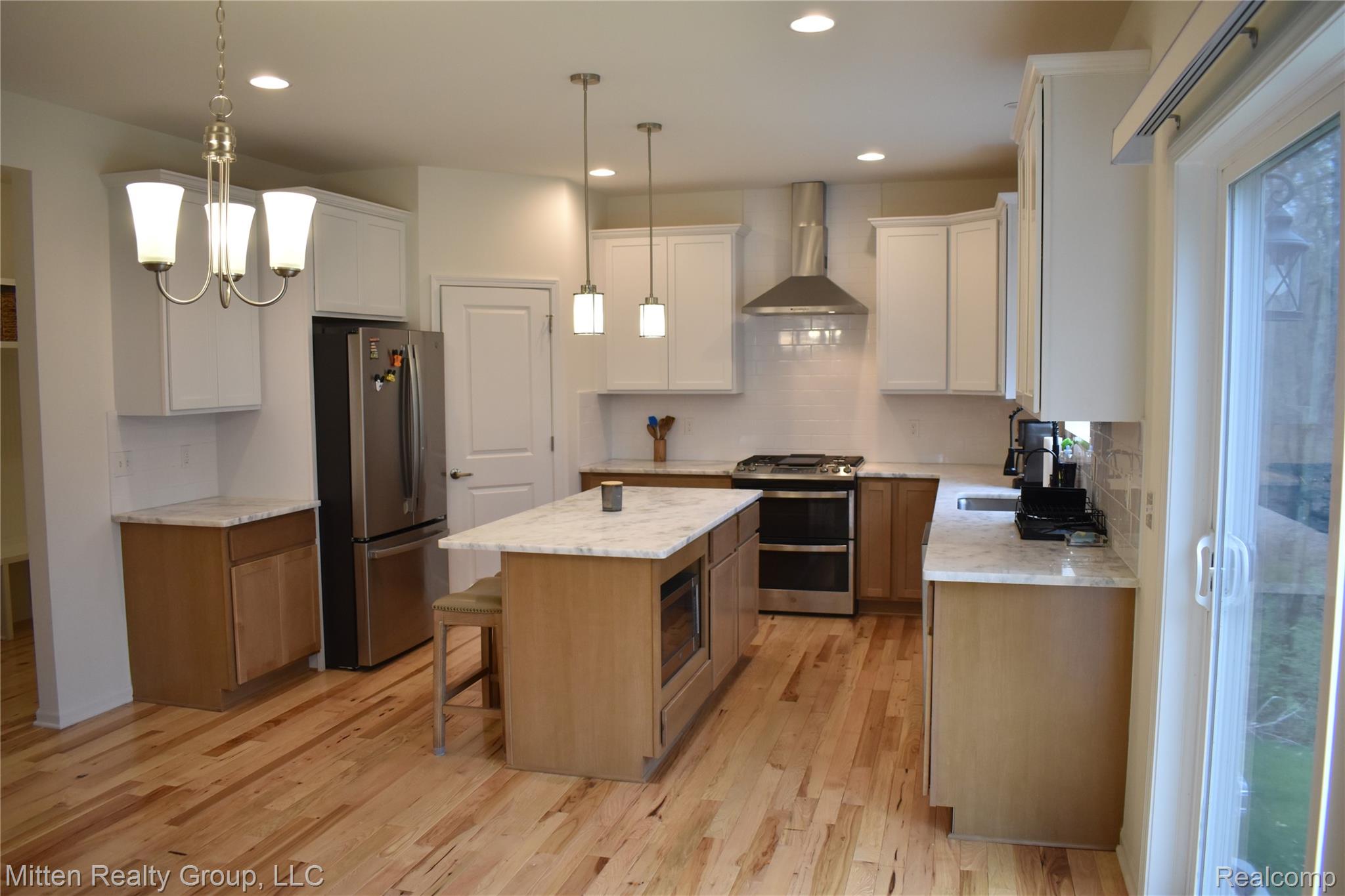 16255 Catalpa Ridge Drive