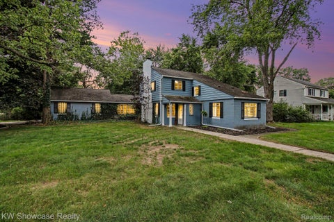 Photo for 7361 Honeysuckle Road