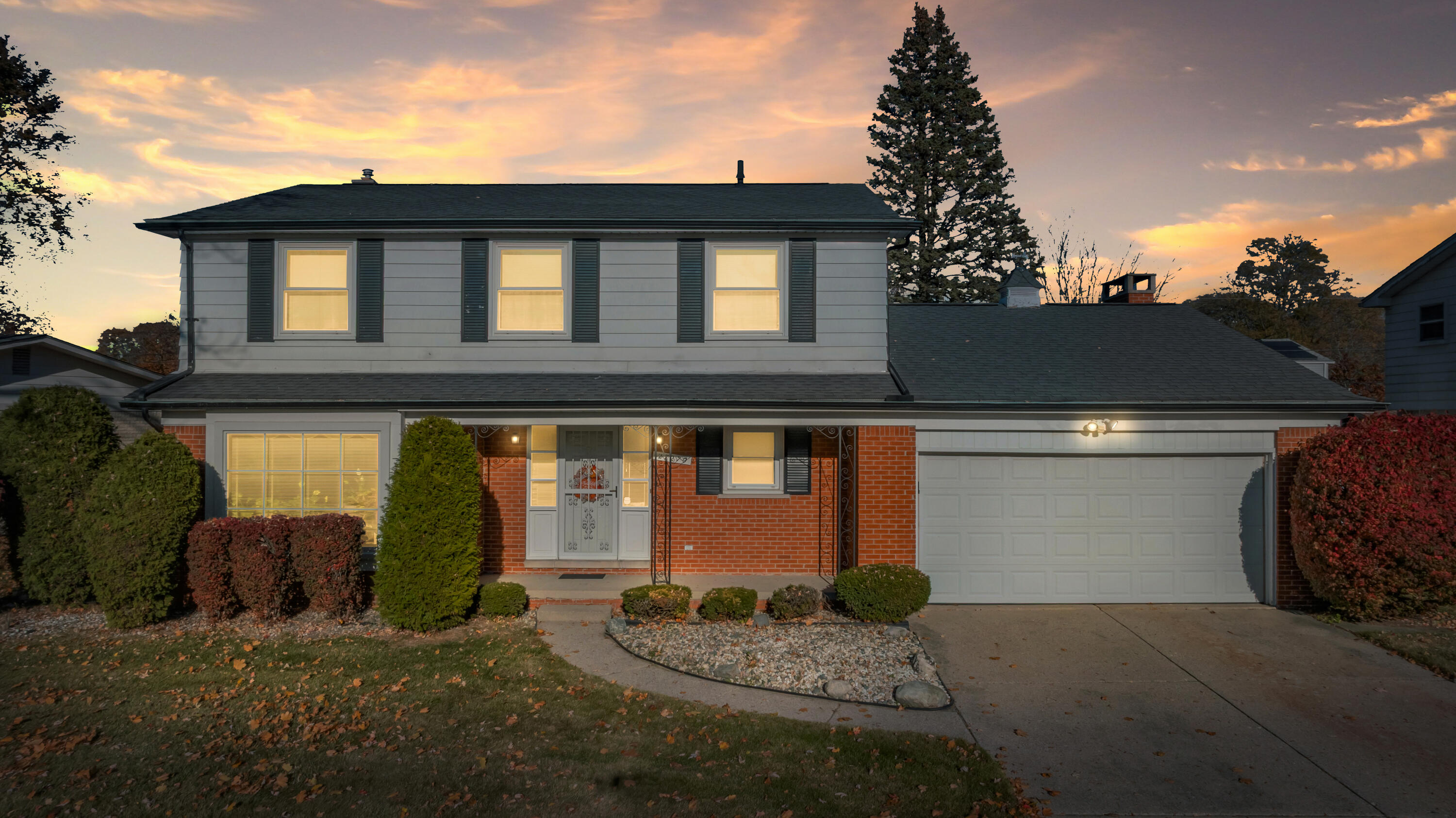 27270 Devonshire Street