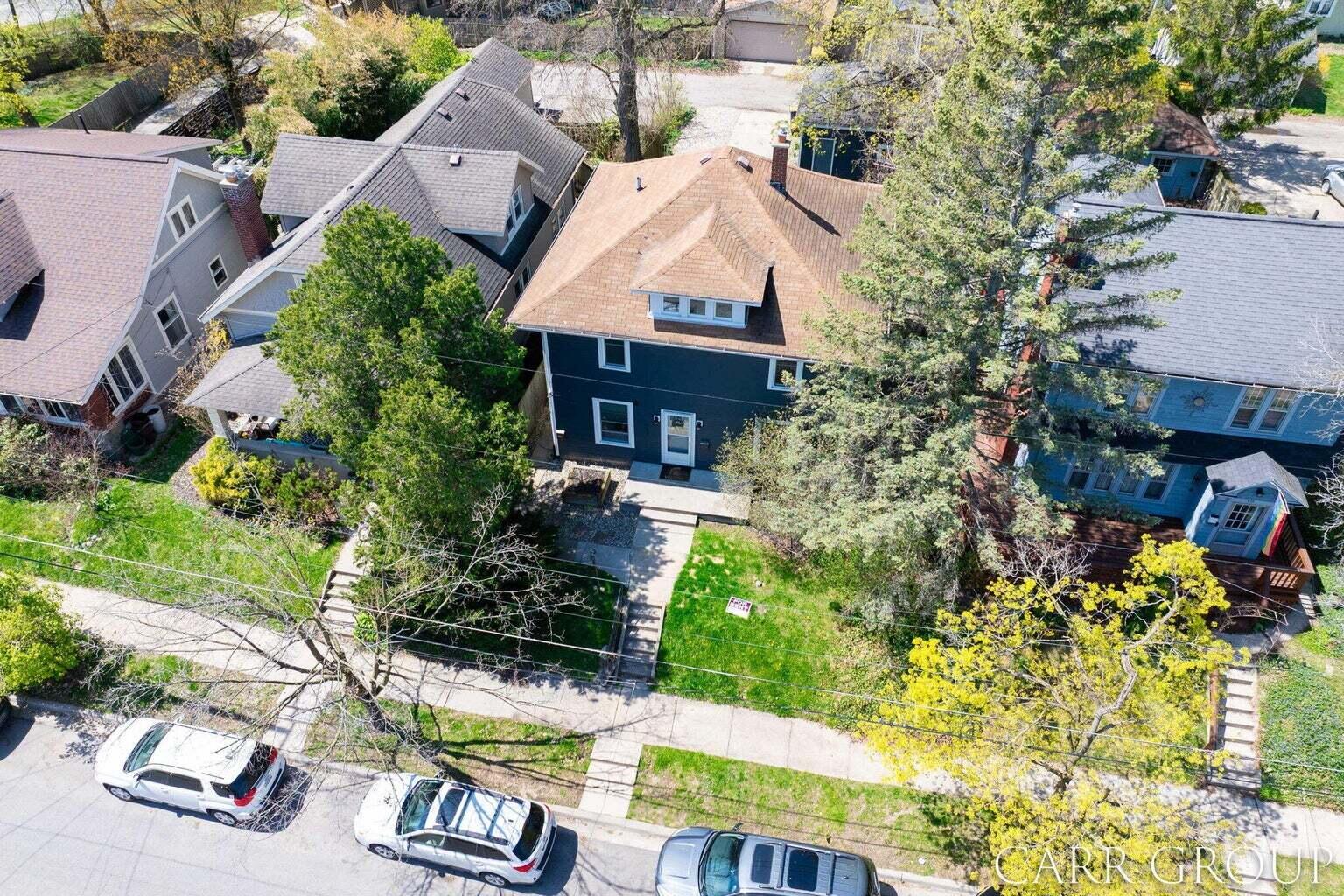 437 Rosewood Avenue SE