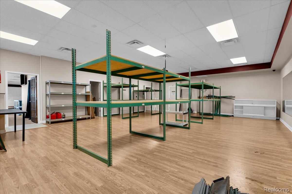 4277 S Saginaw Street