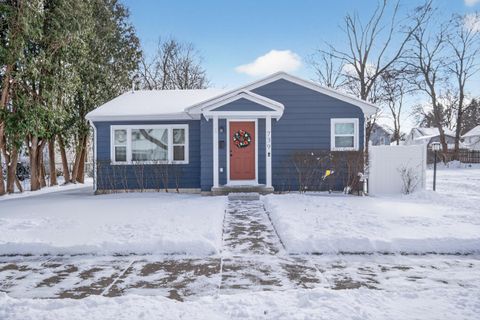 739 Randolph Street Jackson City MI 49203