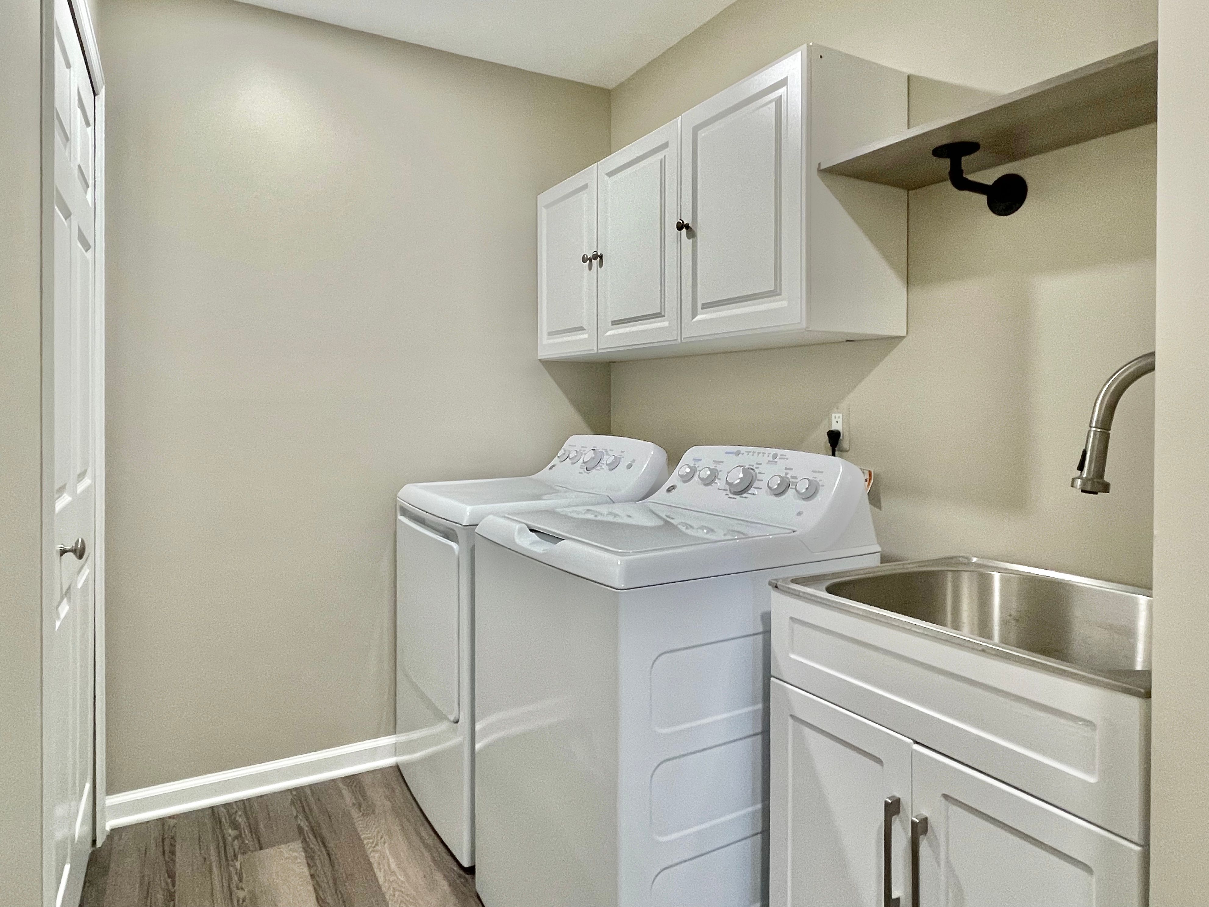 Rochester City, Michigan 48307, United States, 2 Bedrooms Bedrooms, ,2 BathroomsBathrooms,Residential,Pending,132498