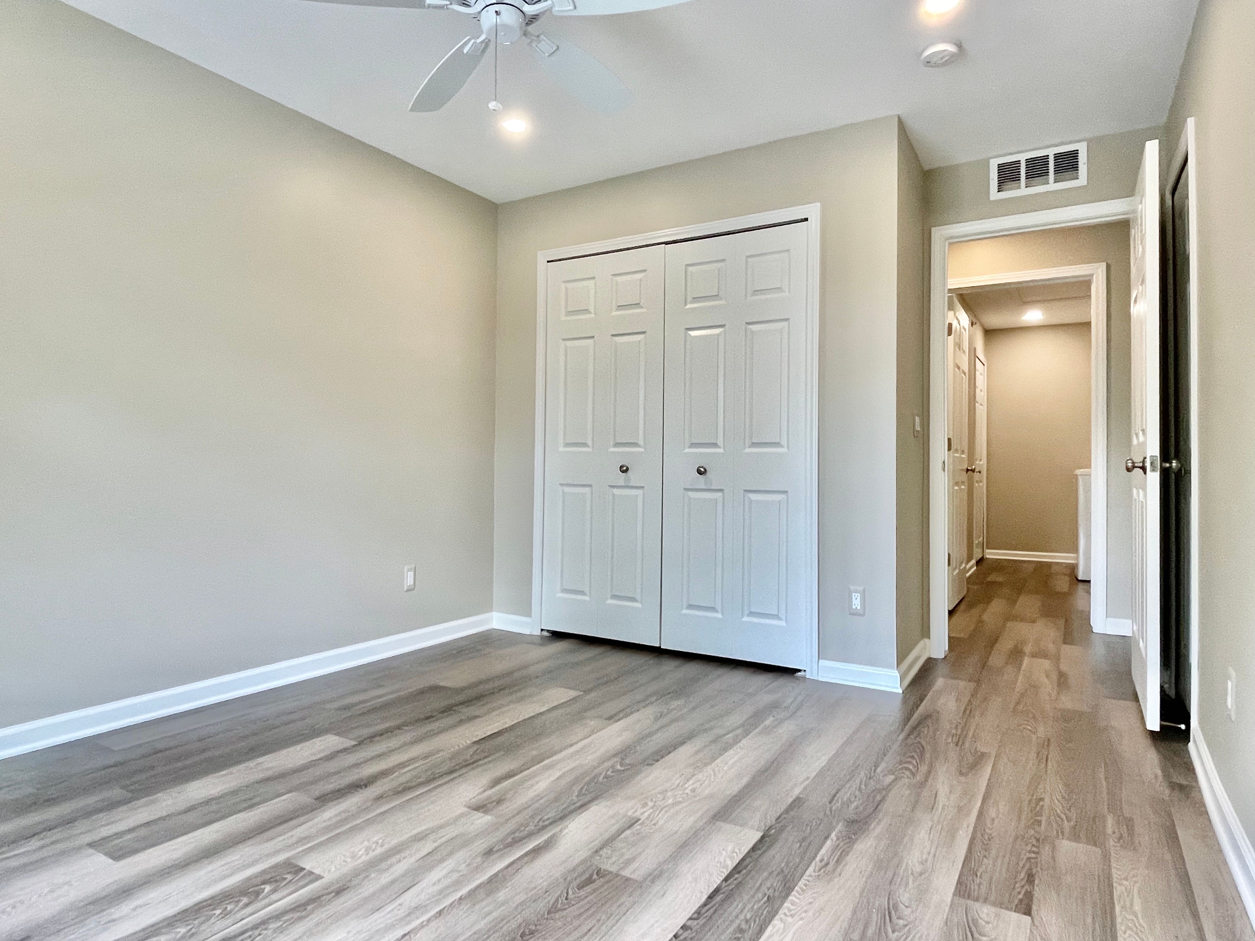 Rochester City, Michigan 48307, United States, 2 Bedrooms Bedrooms, ,2 BathroomsBathrooms,Residential,Pending,132498