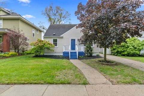 1517 W SARATOGA Street Ferndale City MI 48220
