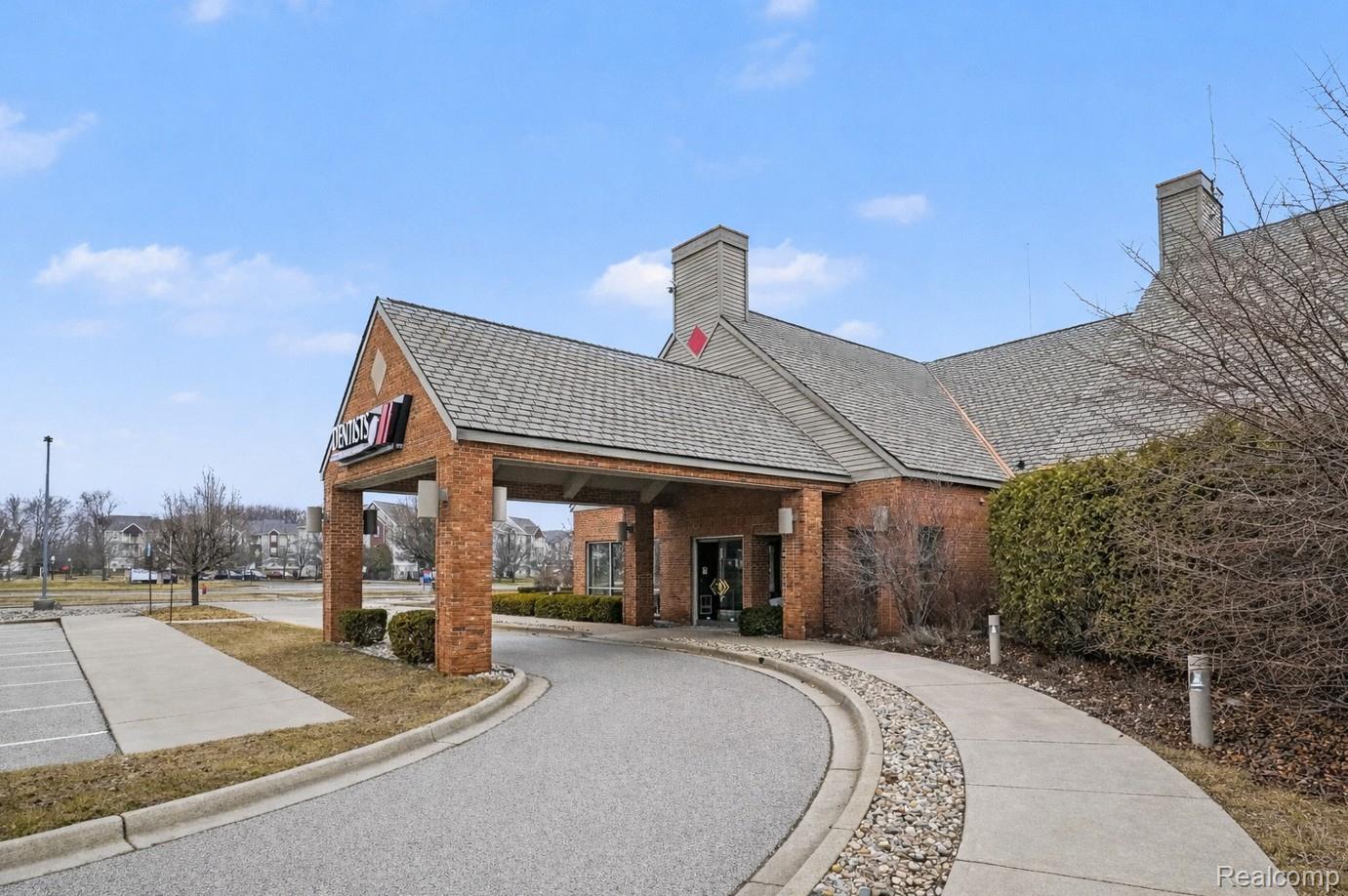 15555 Silver Parkway