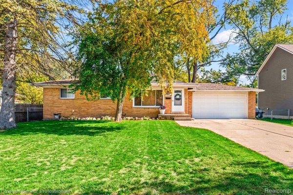 18466 FOCH ST, LIVONIA, MI 48152 - Image 3f3da17ede068962ffa8f5d948c968c2/3532936490