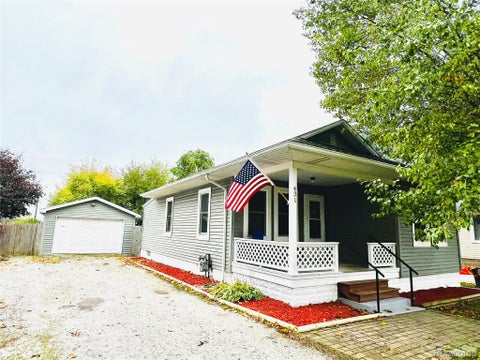 Photo of 431 Gratiot Boulevard, Marysville City, MI 48040 (MLS # 20261084623)