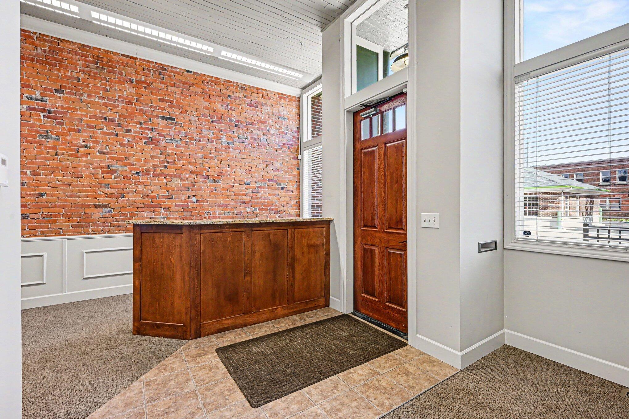 233 Hubbard Street