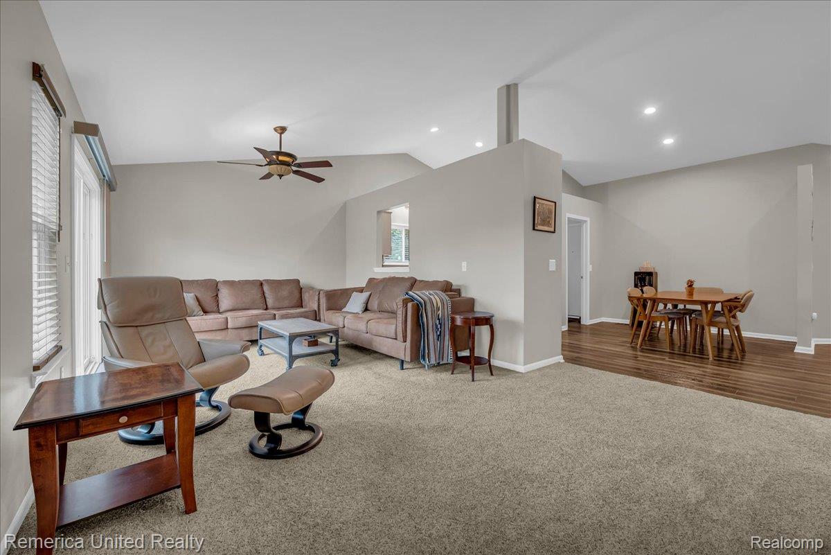 1816 Andover Boulevard